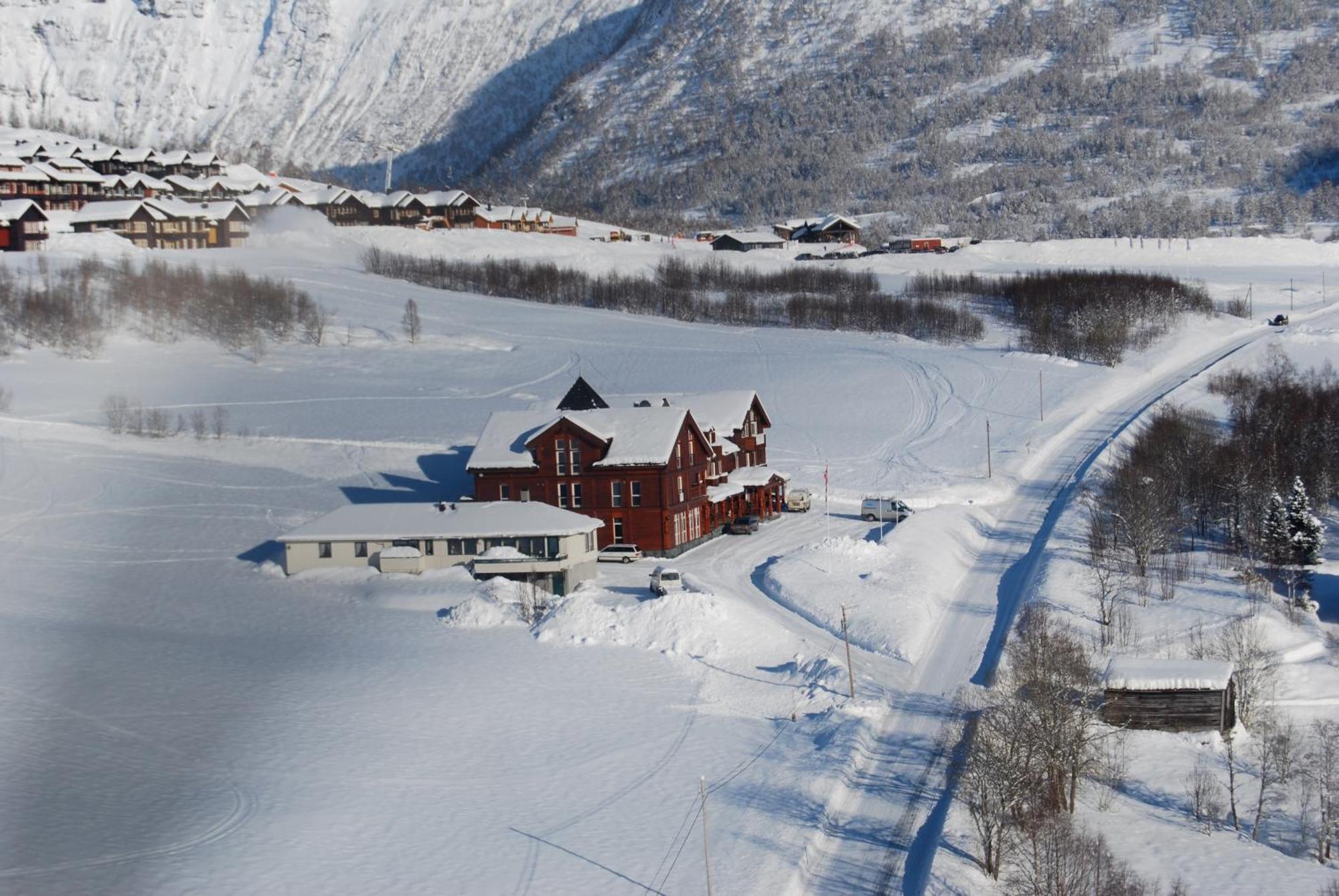 Vossestrand Hotel&Apartments Myrkdalen Buitenkant foto